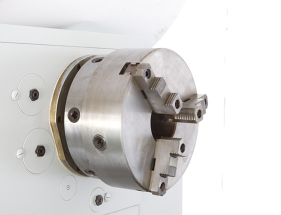 3-jaw chuck Ф325mm and 4-jaw chuck Ф500mm